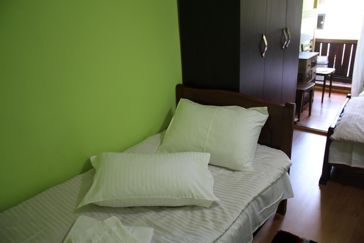 Salome Guest House Mestia Extérieur photo