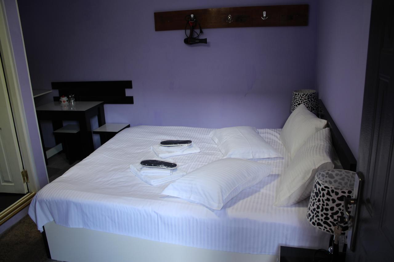 Salome Guest House Mestia Extérieur photo