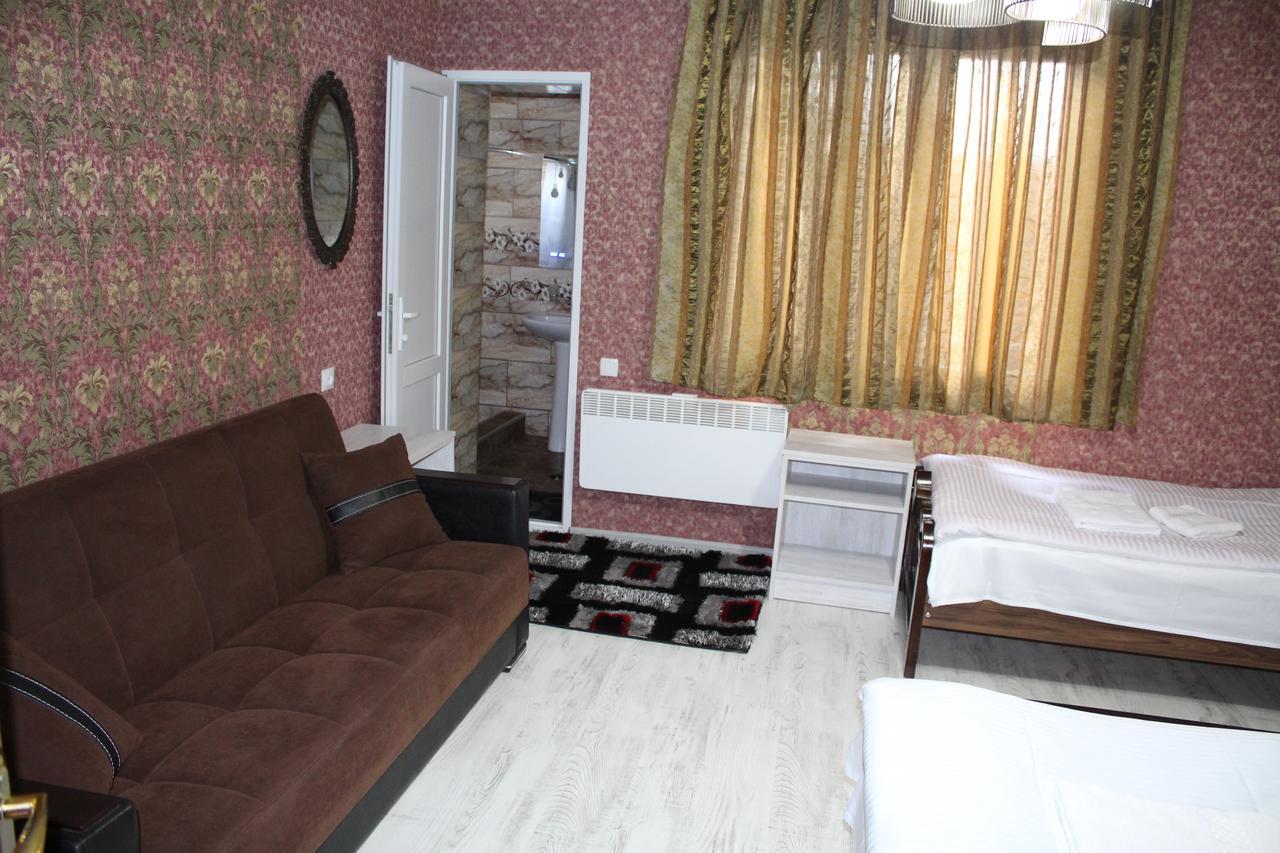 Salome Guest House Mestia Extérieur photo