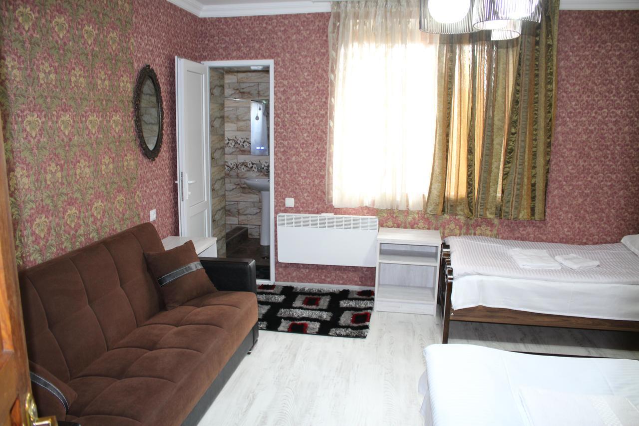 Salome Guest House Mestia Extérieur photo